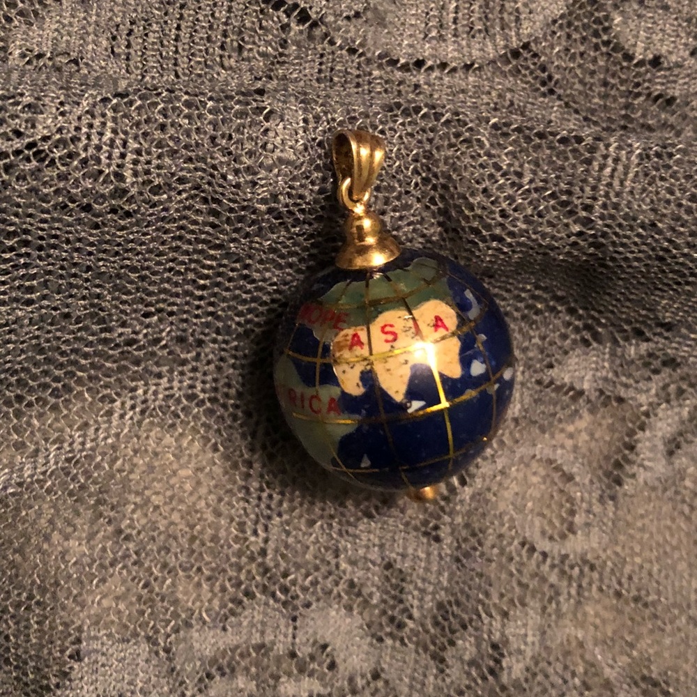 Globe Pendant